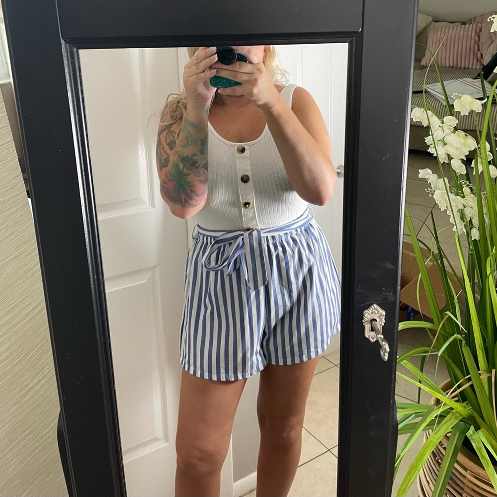SHEIN White and Blue Striped Button romper - Picture 7 of 7
